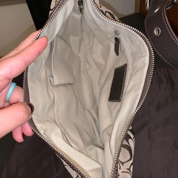 COACH purse - Picture 3 of 4